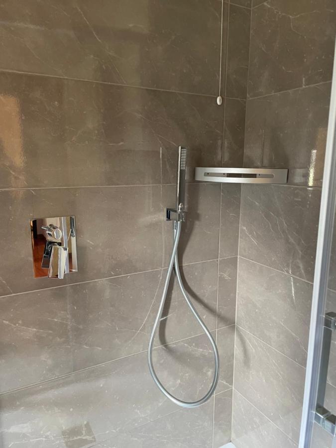 Apartmán Casa Monia Roe Exteriér fotografie