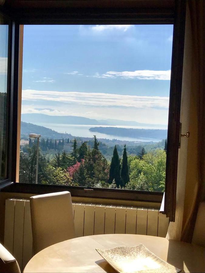 Apartmán Casa Monia Roe Exteriér fotografie